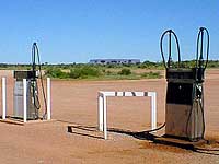 �����̒��̋������B�����ɃG�A�[�Y���b�N��������